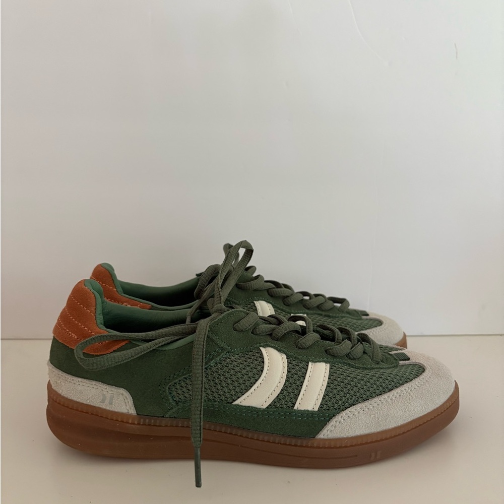 NWOT Coolway Baresi Sneakers Size 8 Women’s - Picture 2 of 12